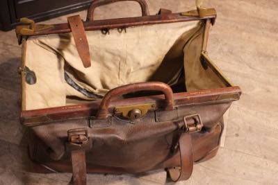 malle de docteur ancienne 1900